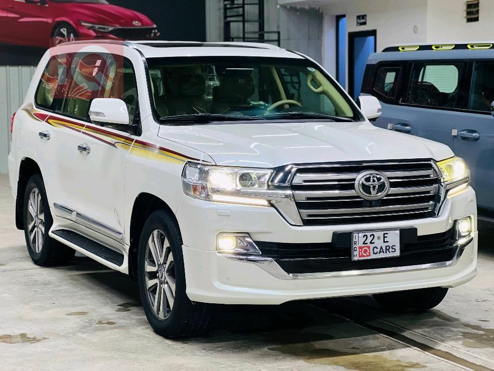 تويوتا لاندكروزر